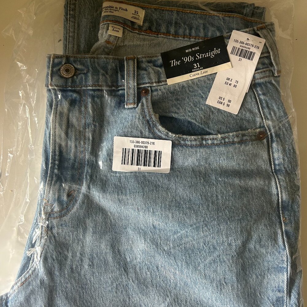 Abercrombie BRAND NEW '90s Mid Rise Straight Jeans Curve Love Size 31